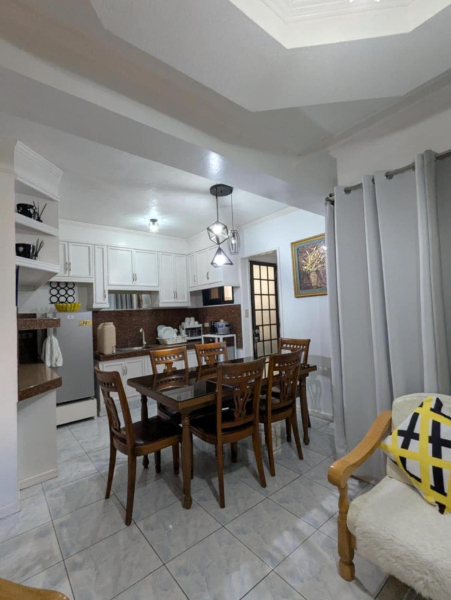 Emiliez Place Baguio City ภายนอก รูปภาพ